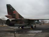 004-mig23