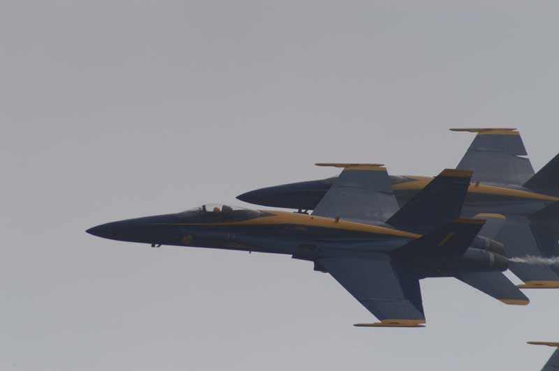 028-blue_angels