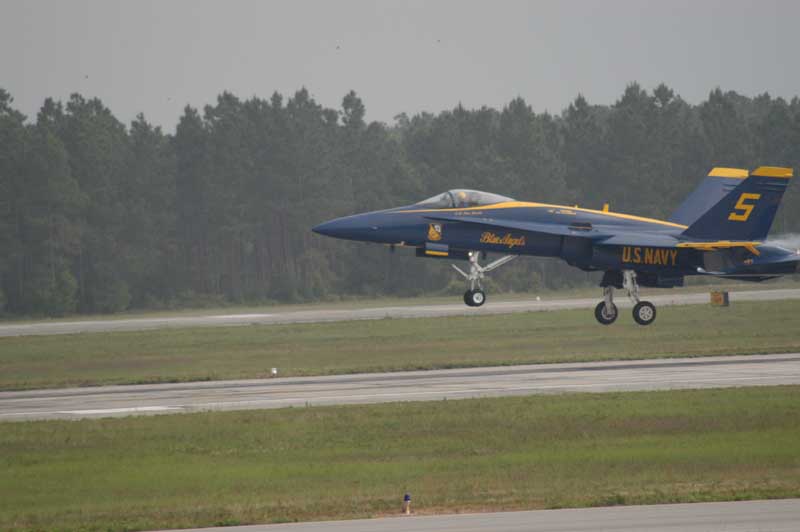 052-blue_angels