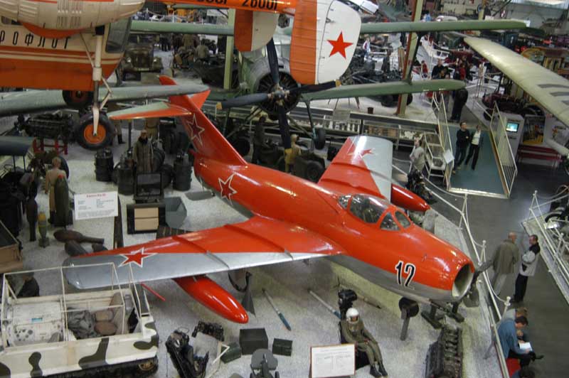 009-Mig15