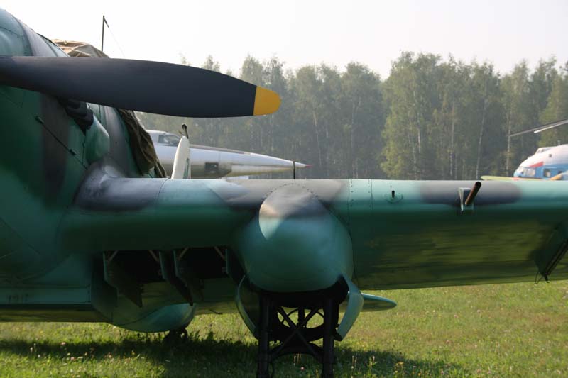 030_IL-2