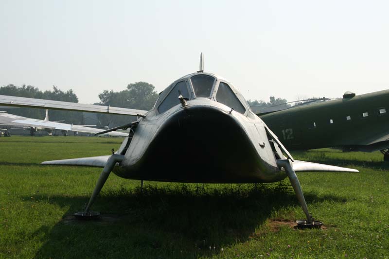 133_MiG-105