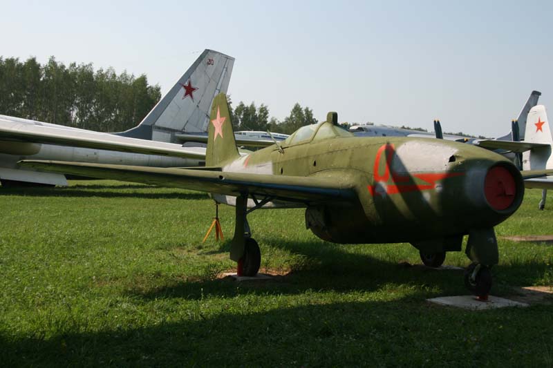 265_Yak-17